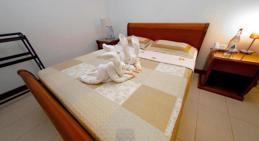 Hotel Villa Viana Marawila Eksteriør bilde